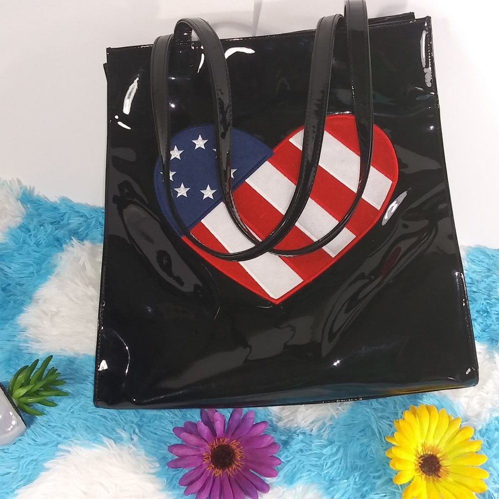 ✅ LIZ CLAIBORNE  Black Bright Solid Shoulder Bag✅